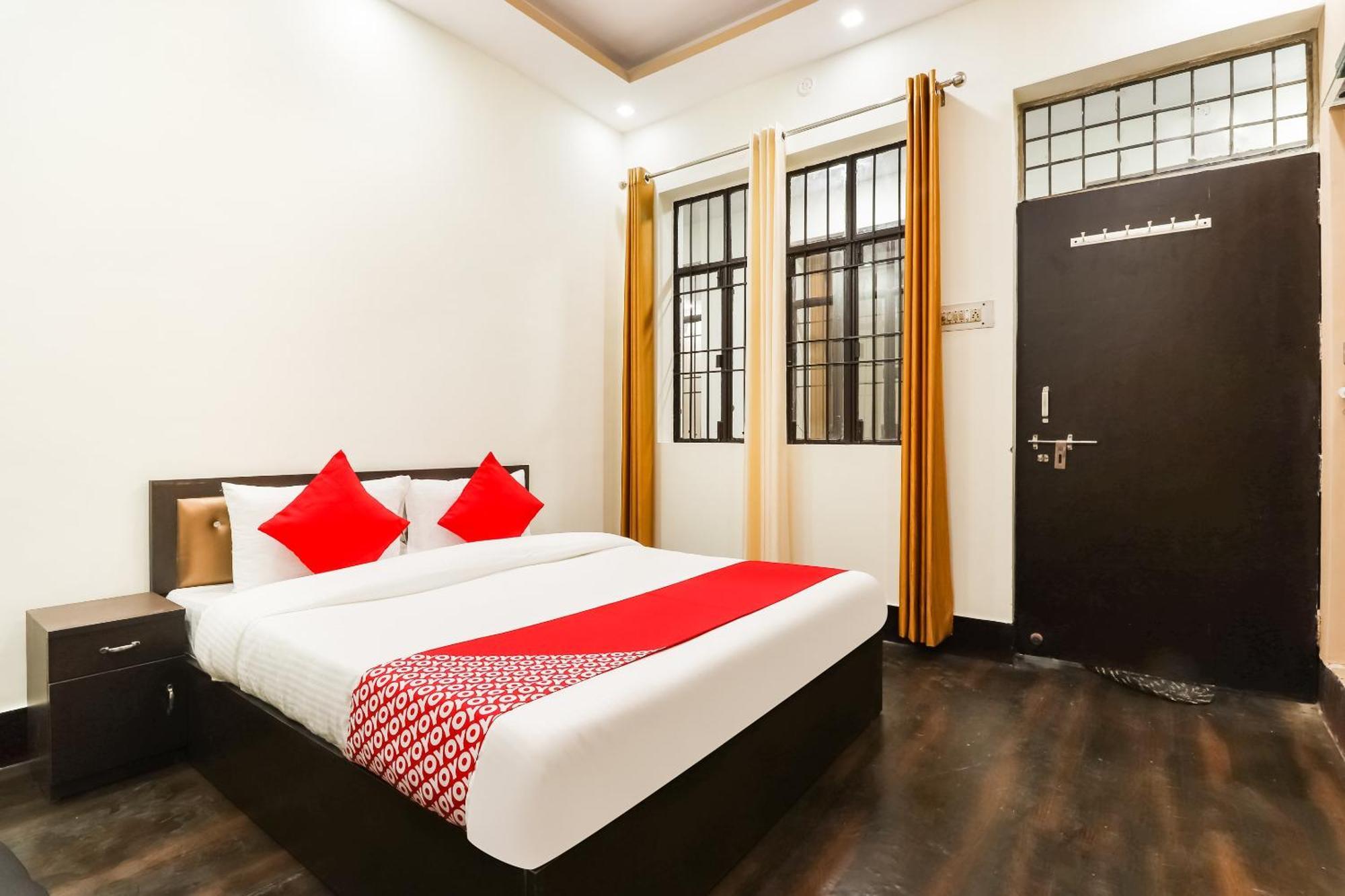 Oyo Hotel Pacifica Near Phoenix United Lucknow Exterior photo